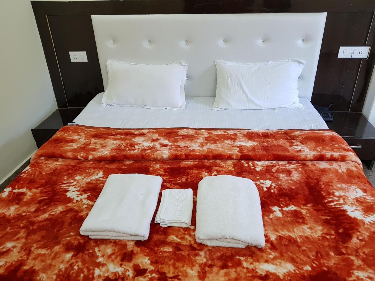 Hotel Homely Abode Dalhousie Dış mekan fotoğraf